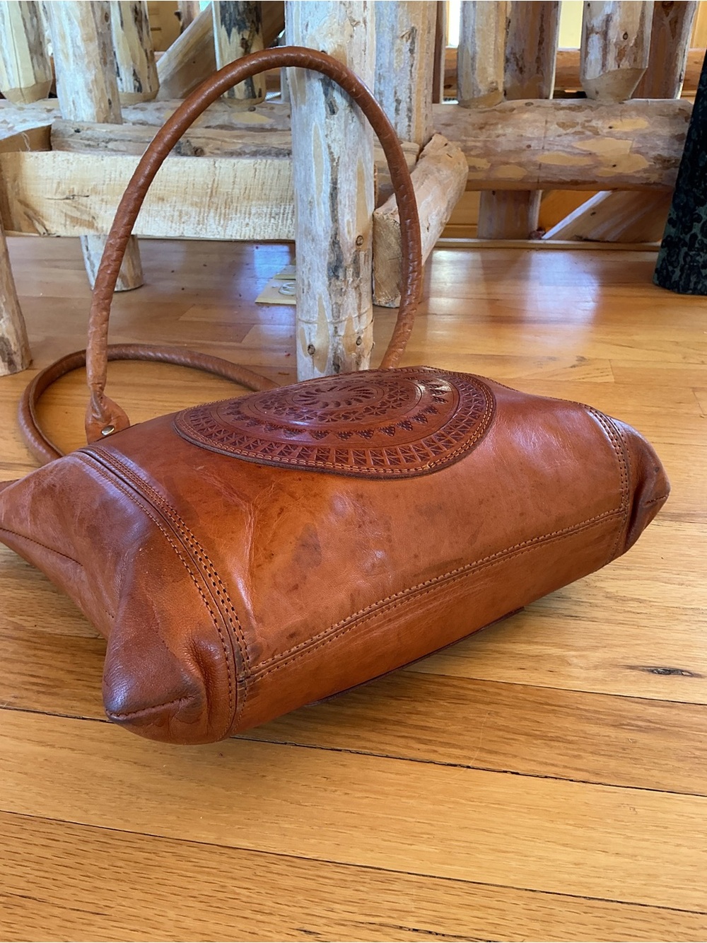 Vintage Cognac Leather Embossed Boho Tote Bag EUC - Picture 8 of 16